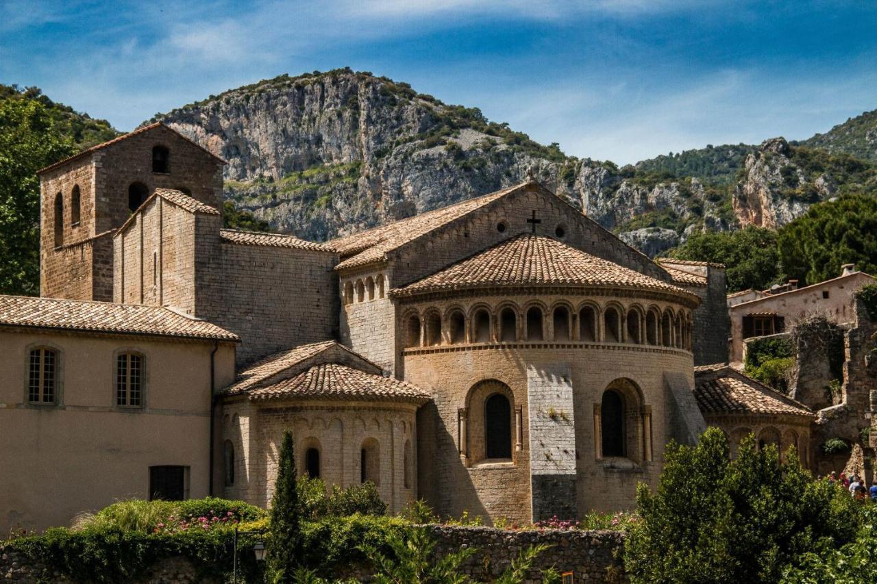 Hotel Domaine Maxxim Clermont-lʼHérault Exteriér fotografie